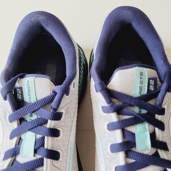 Brooks Adrenaline GTS in Grey / Peacoat / Aruba - Picture 15 of 16